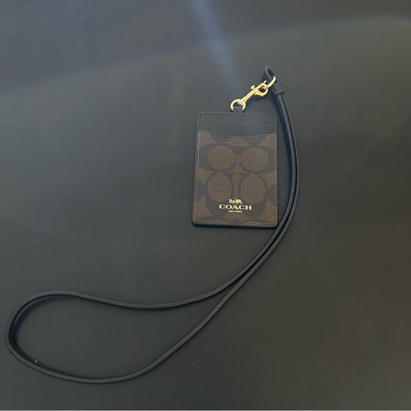 NWOT Coach Brown and Black Lanyard Card Holder - Picture 5 of 8